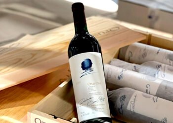 What Makes Opus One’s Flavor and Characteristics a Benchmark in Fine Wine?