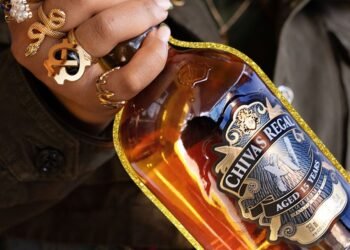 How Do Users Perceive Chivas Regal? A Deep Dive into Reviews and Consumer Feedback