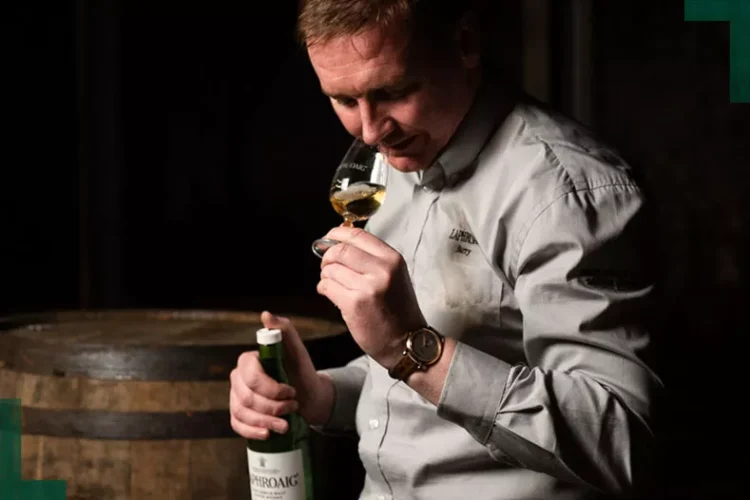 Why Is Laphroaig So Distinctive? A Deep Dive into Its Flavors and Characteristics