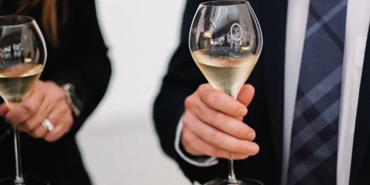 What Drives the Devotion of Louis Roederer’s Users and How Do They Review the Iconic Champagne?