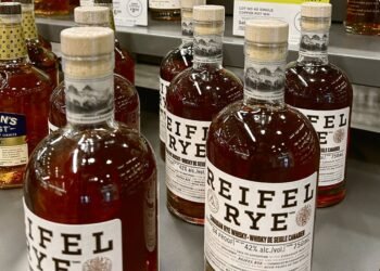 Why Is Rye Whisky Suddenly the Hottest Trend in Grain Spirits?