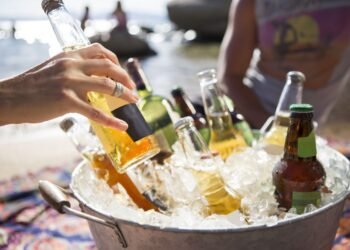 What Are the Best Beer Styles for a Hot Summer Day?