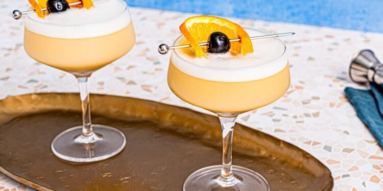 How Do You Make the Perfect Whiskey Sour?