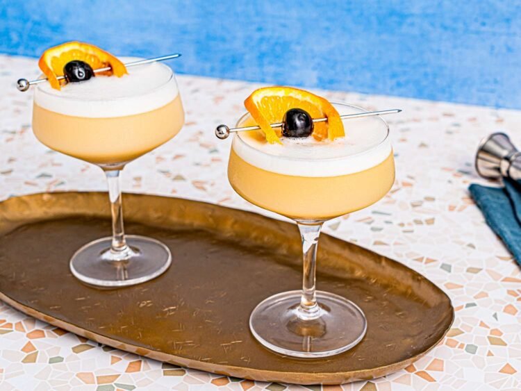 How Do You Make the Perfect Whiskey Sour?