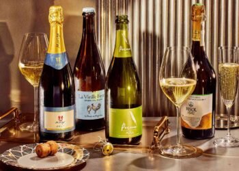 What Makes Sparkling Wine Different from Champagne?