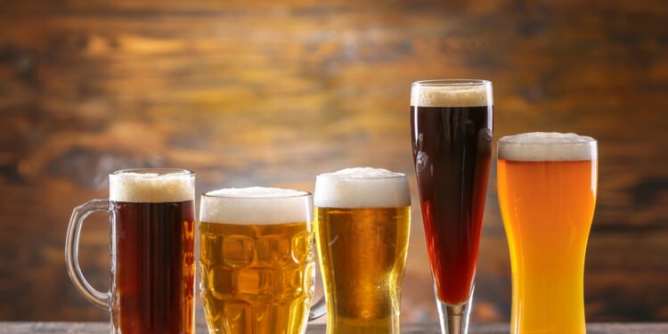 Why Does Beer Taste Better in Different Glasses?