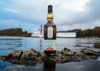 Why Does Scotch Whisky Have Such a Smoky Flavor?