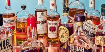 Bourbon Whiskey: Why Does Its Sweetness and Vanilla Flavor Always Tempt Our Taste Buds?