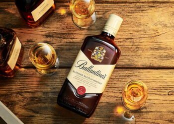 The Distillation Process of Grain Spirits: How It Shapes Flavor Complexity