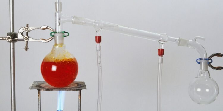 Whiskey Aromas: Sensory Magic or Molecular Science?