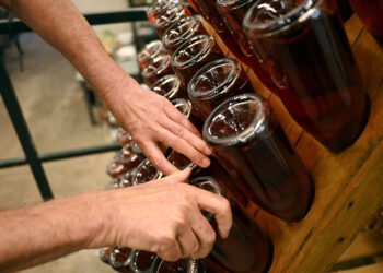 Why Do Some Bottles Have Deeper Punts Than Others?