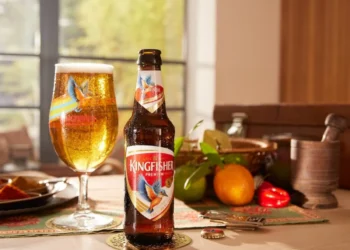 Beer History and Cultural Evolution: From Ancient Grains to Modern Brews