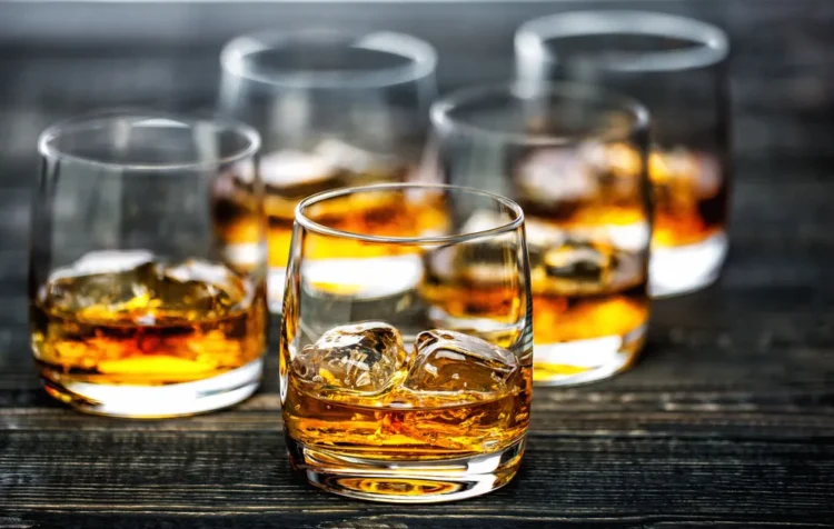 The History of Whisky — From Monastic Origins to Global Industry