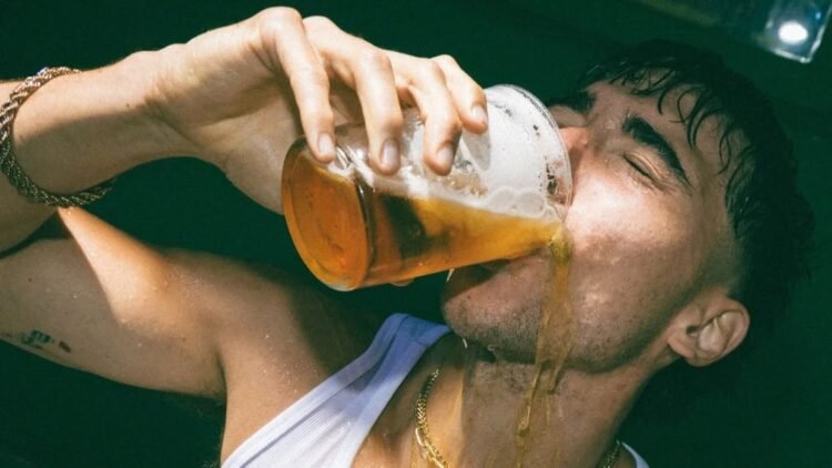 The World of Beer — A Deep Dive into Craft, Culture, and Evolution