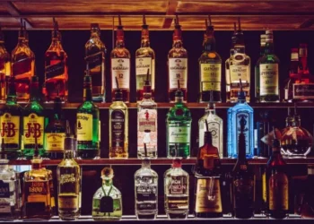 Grain Spirits and the Industrial Birth of Neutral Alcohol