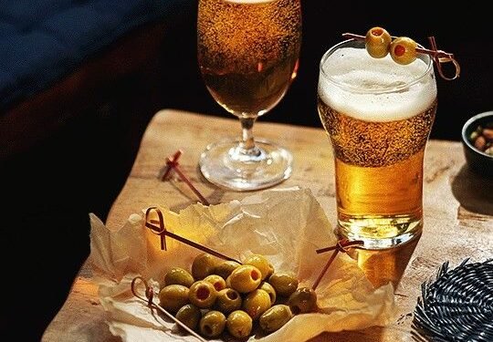 The Evolution of Beer — From Ancient Brews to the Craft Revolution