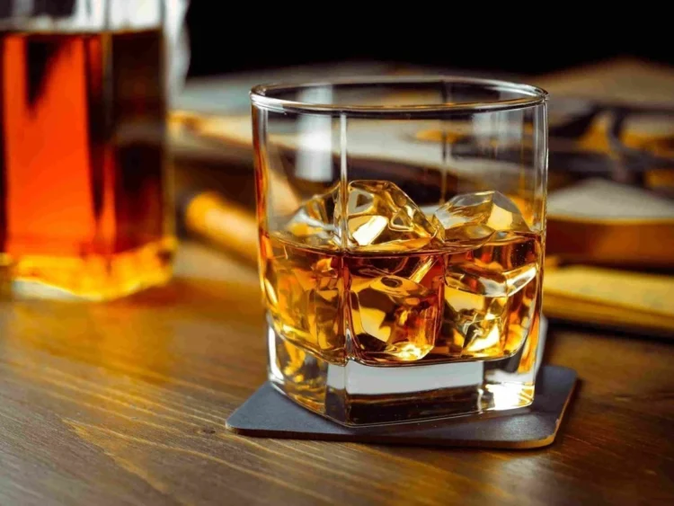 The Art of Whiskey: Tradition, Craft, and the Global Renaissance