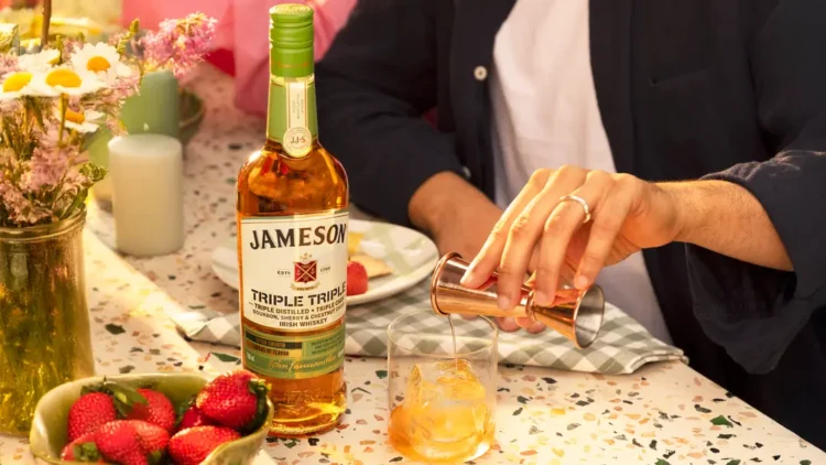 The Art of Whiskey: Tradition, Craft, and the Global Renaissance